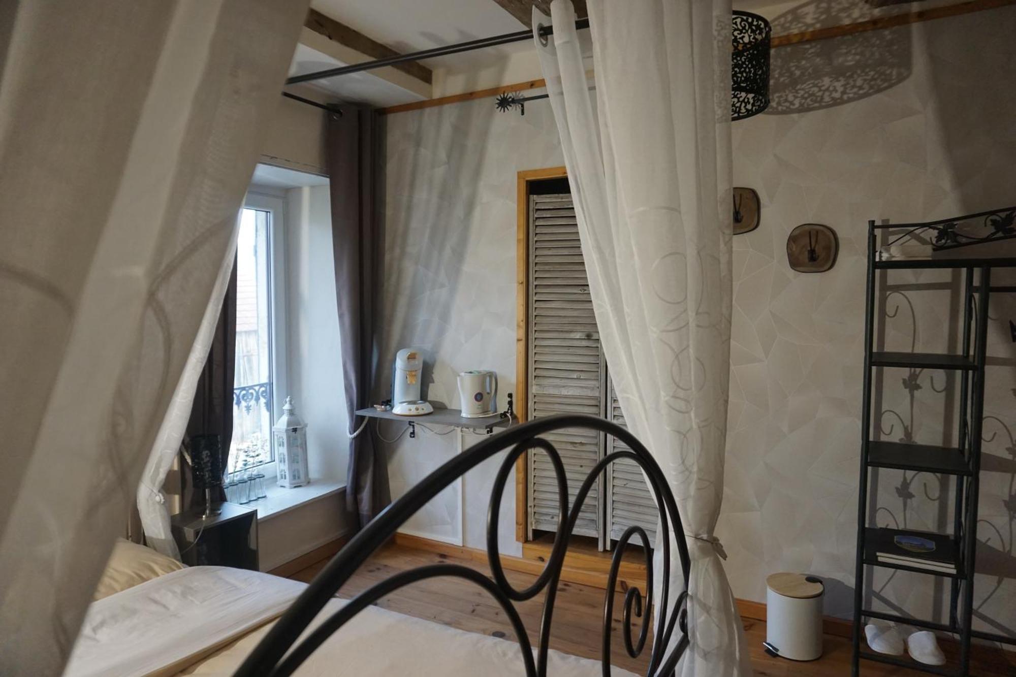 Chambre D'Hotes Juste-Confortable Fleurey-les-Lavoncourt Bagian luar foto