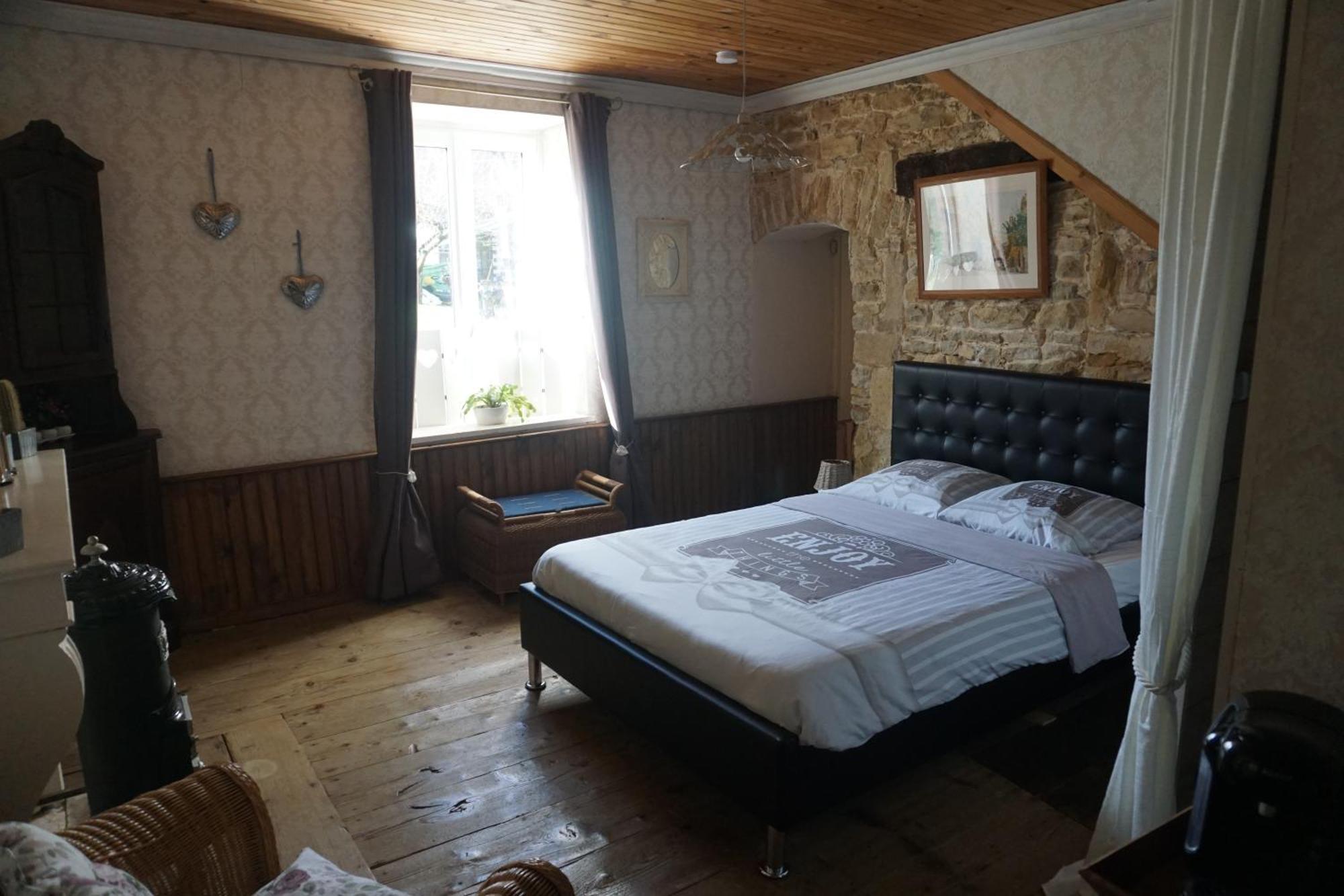 Chambre D'Hotes Juste-Confortable Fleurey-les-Lavoncourt Bagian luar foto