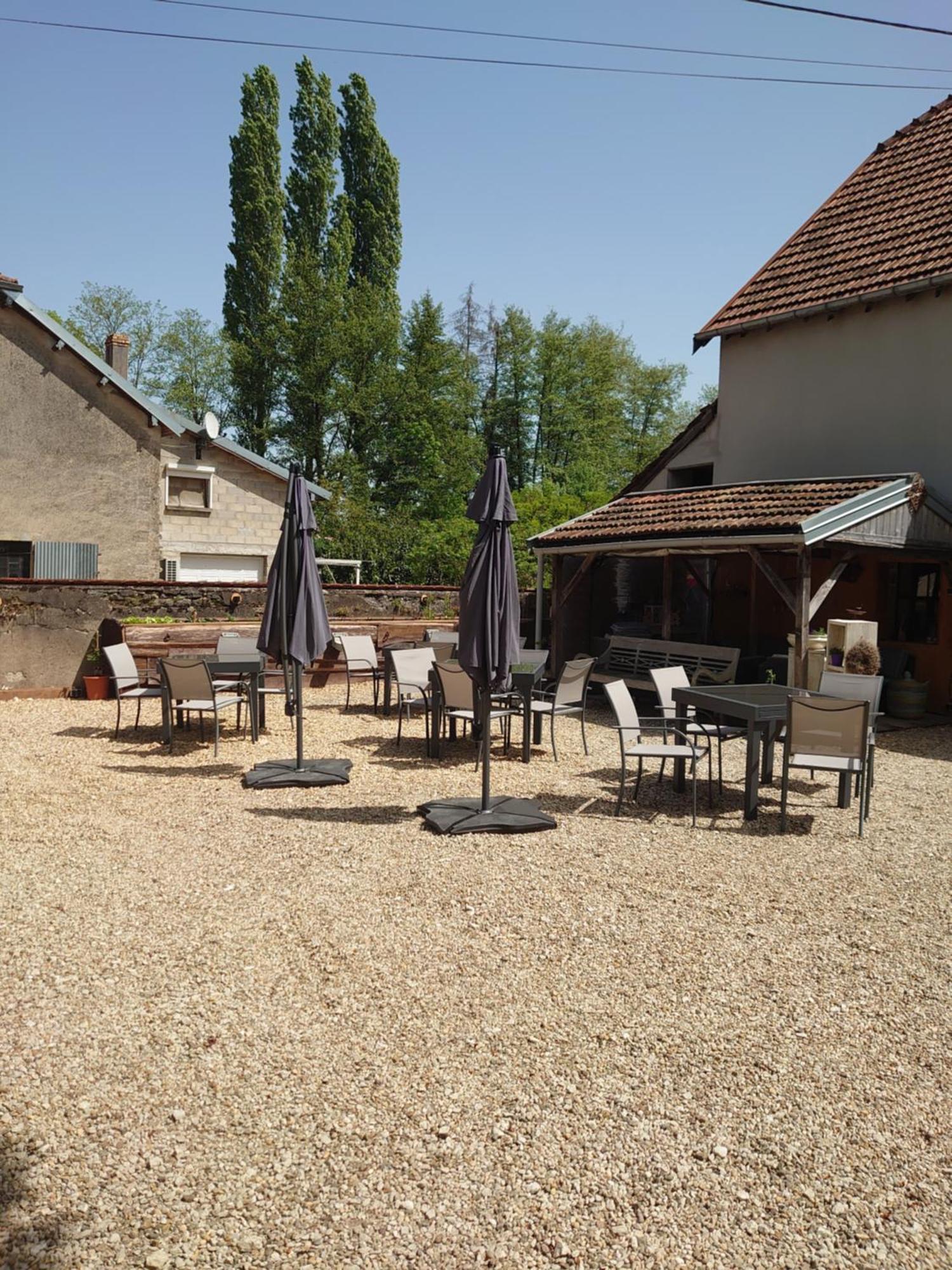 Chambre D'Hotes Juste-Confortable Fleurey-les-Lavoncourt Bagian luar foto